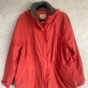 LL Bean Women’s Coral Orange Thinsulate Lined Hooded Jacket Size XL